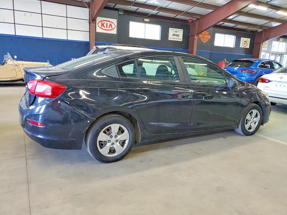 2016 CHEVROLET CRUZE LS — Фото 3 из 12
