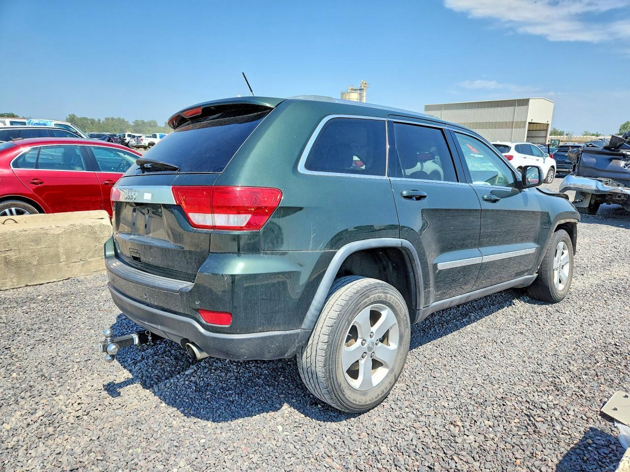 2011 JEEP GRAND CHEROKEE LAREDO — Фото 3 из 13