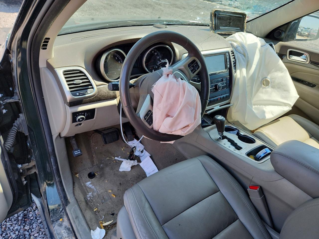 2011 JEEP GRAND CHEROKEE LAREDO — Фото 8 из 13