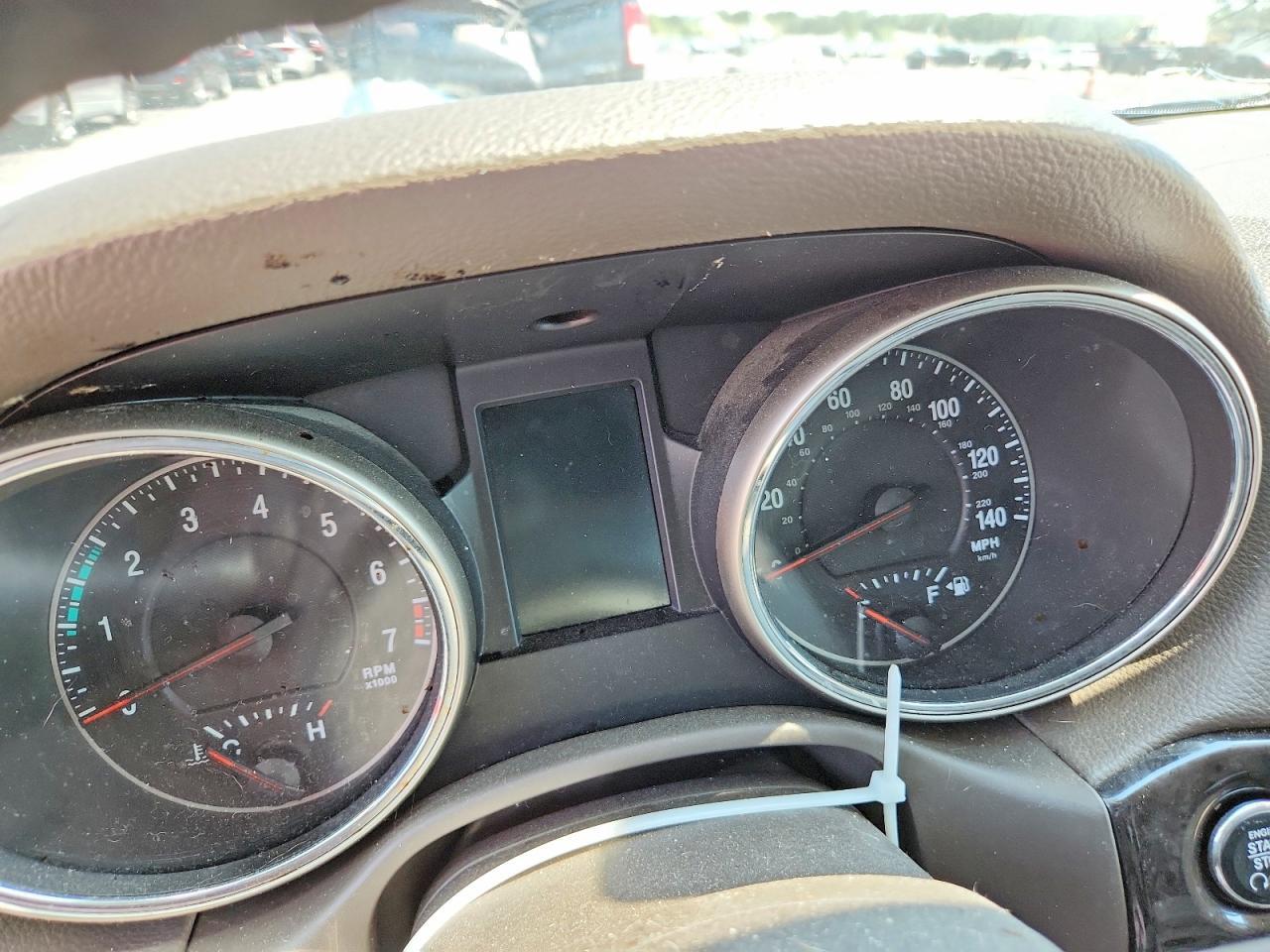 2011 JEEP GRAND CHEROKEE LAREDO — Фото 9 из 13