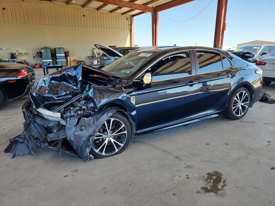 2018 TOYOTA CAMRY 4T1B11HK5JU539771