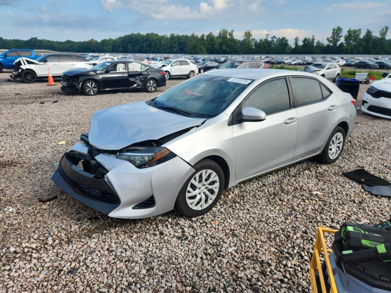 5YFBURHEXJP855653 2018 TOYOTA COROLLA photo no. 1