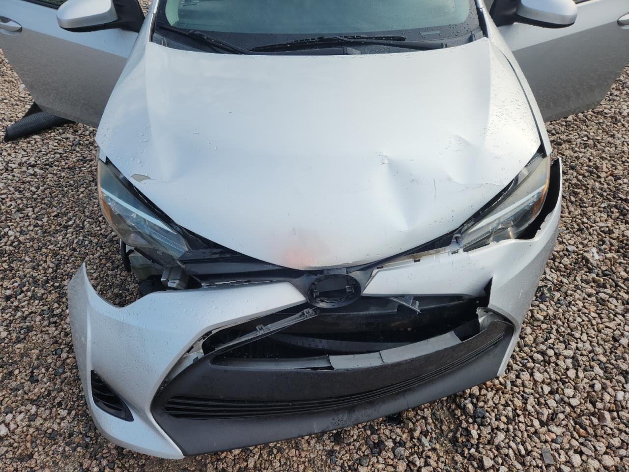 5YFBURHEXJP855653 2018 TOYOTA COROLLA photo no. 11
