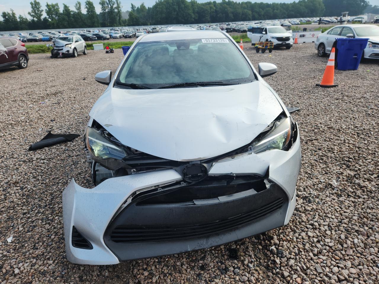 5YFBURHEXJP855653 2018 TOYOTA COROLLA photo no. 5