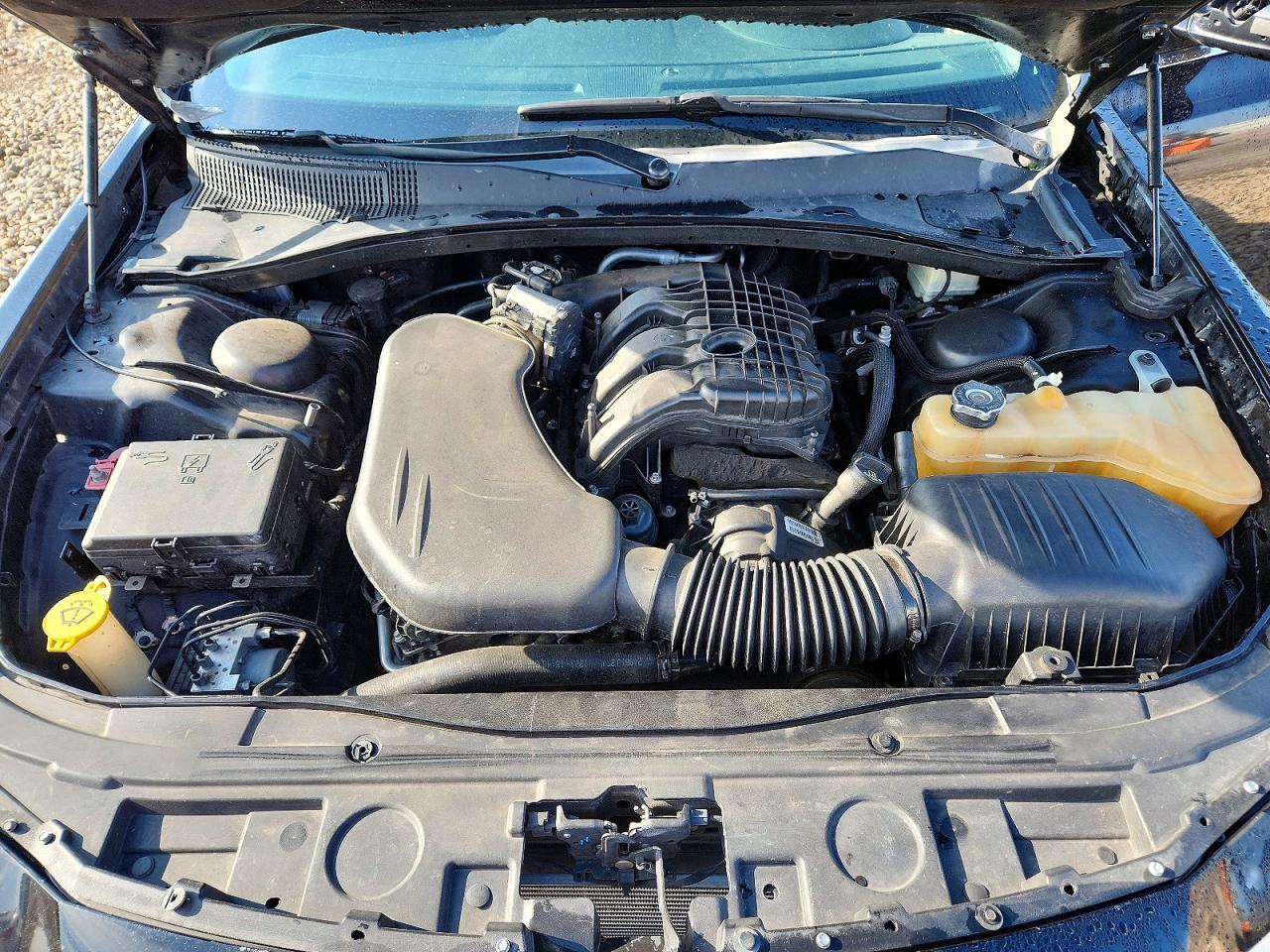 2C3CCAEG3GH135631 2016 CHRYSLER 300C photo no. 11