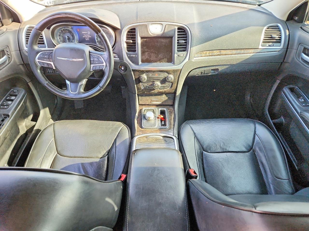 2C3CCAEG3GH135631 2016 CHRYSLER 300C photo no. 8