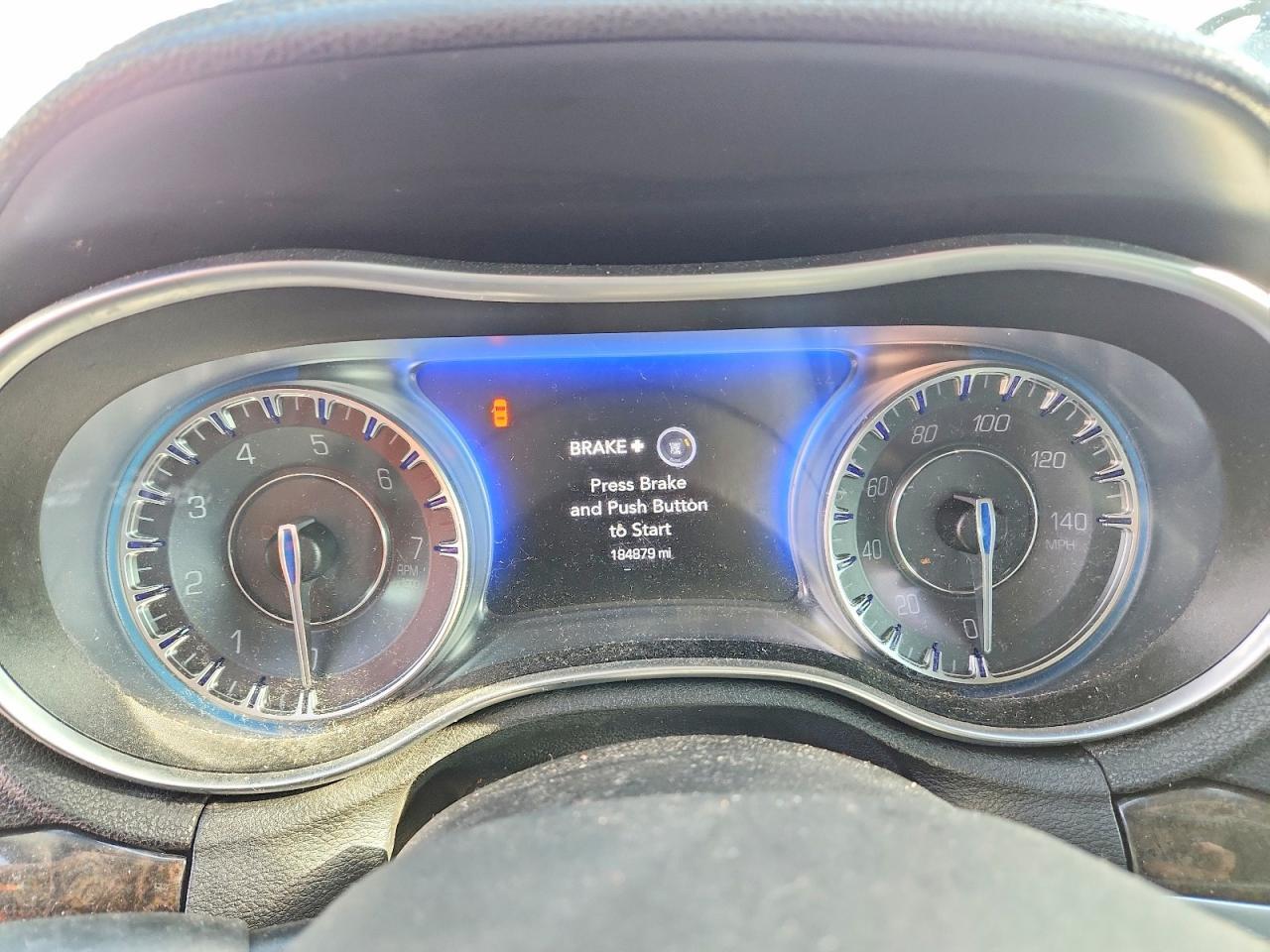2C3CCAEG3GH135631 2016 CHRYSLER 300C photo no. 9