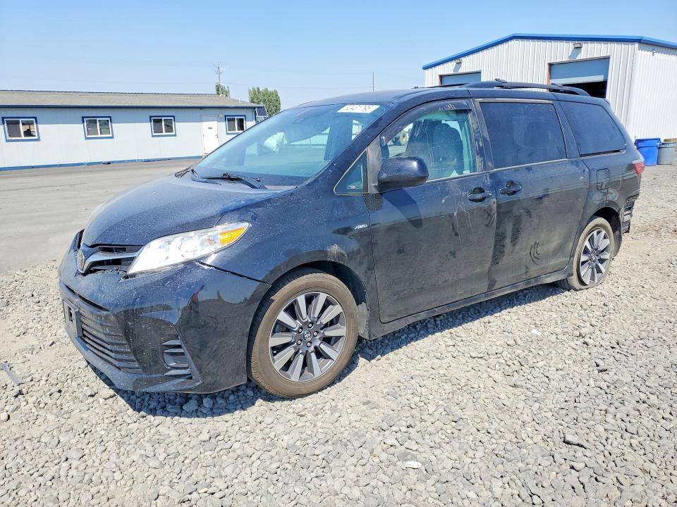 2018 TOYOTA SIENNA 5TDJZ3DC0JS207101
