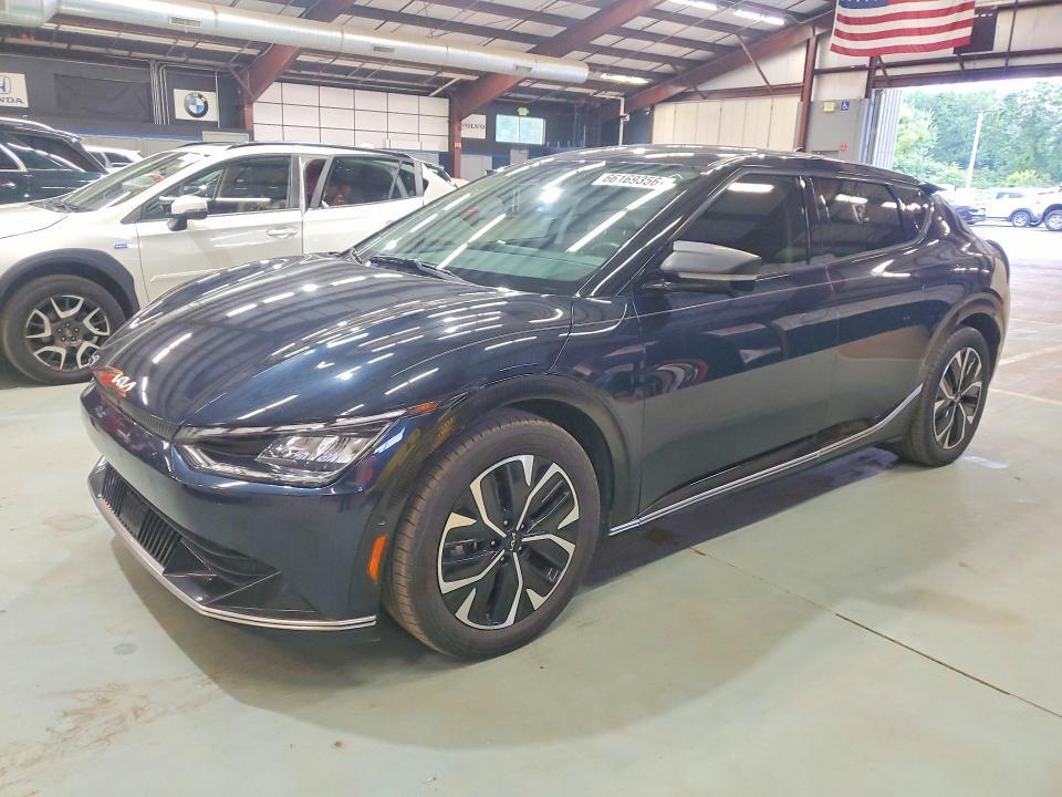 2022 KIA EV6 KNDC3DLC8N5088775