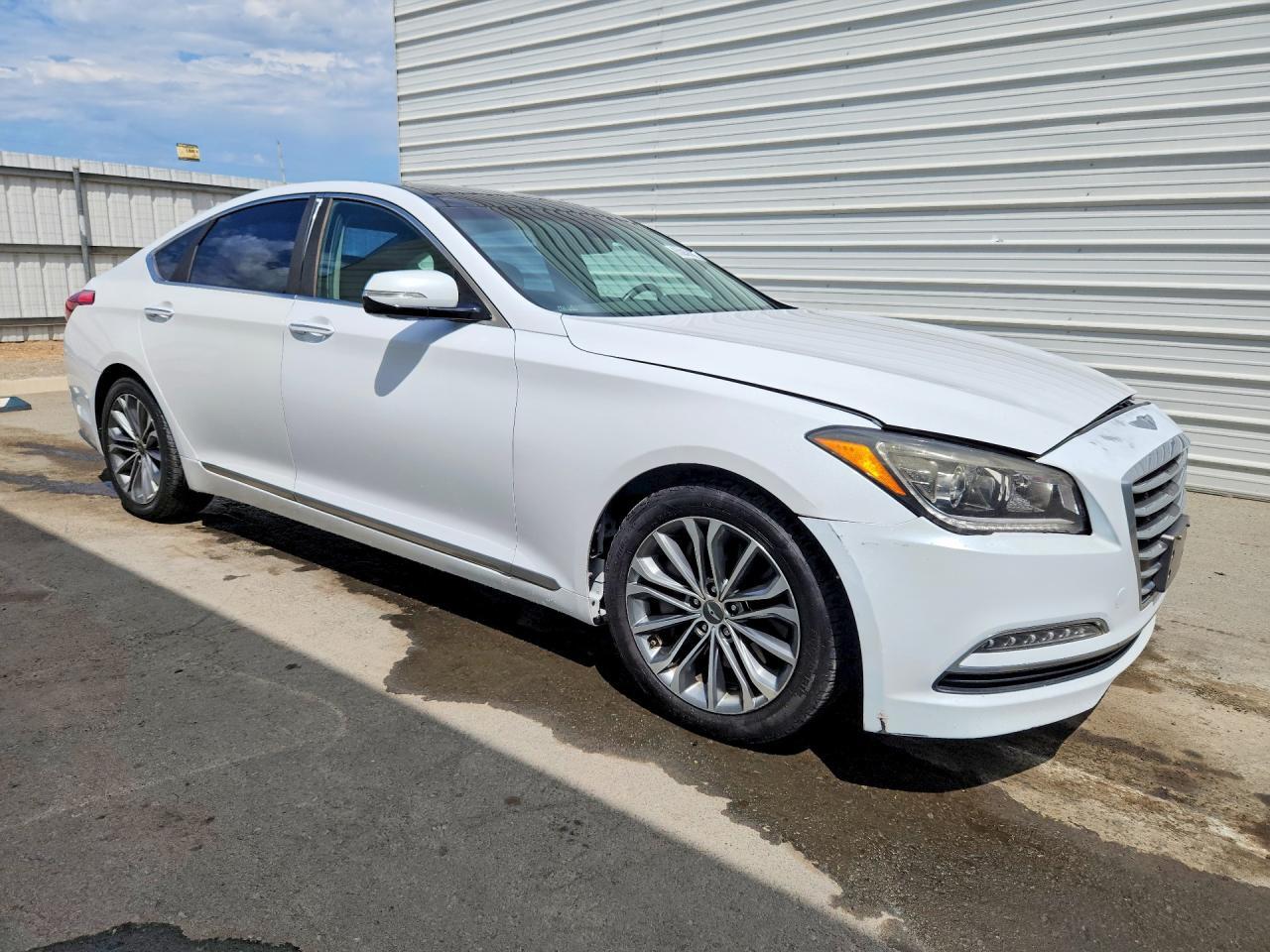 KMHGN4JE3GU119550 2016 HYUNDAI GENESIS photo no. 4