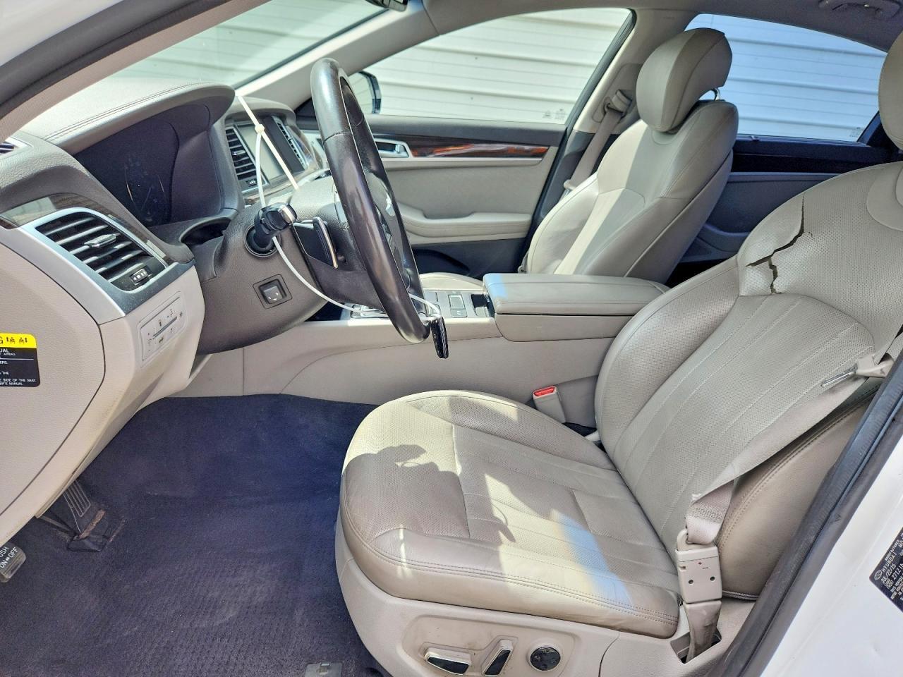 KMHGN4JE3GU119550 2016 HYUNDAI GENESIS photo no. 7