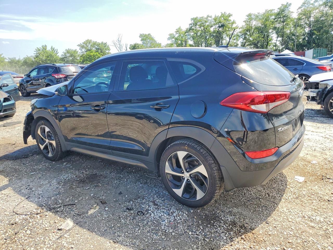 2016 HYUNDAI TUCSON SPORT — Фото 2 из 13
