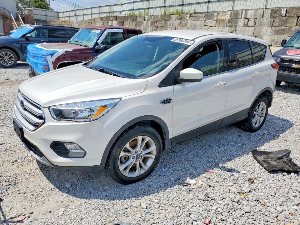 1FMCU9GD9KUA95213 2019 FORD ESCAPE photo no. 1
