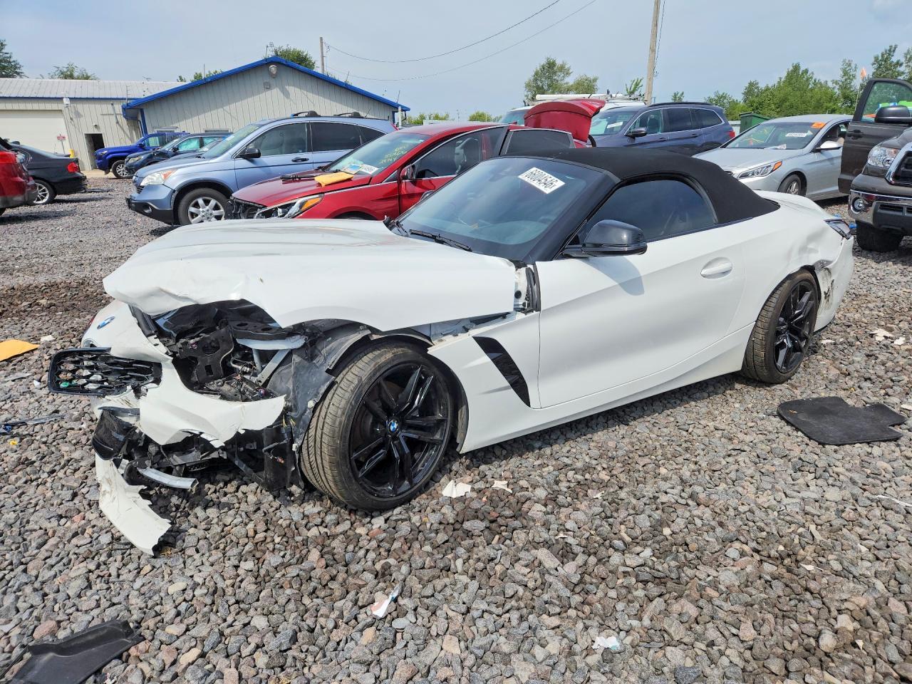 2023 BMW Z4 WBAHF3C00PWY17228