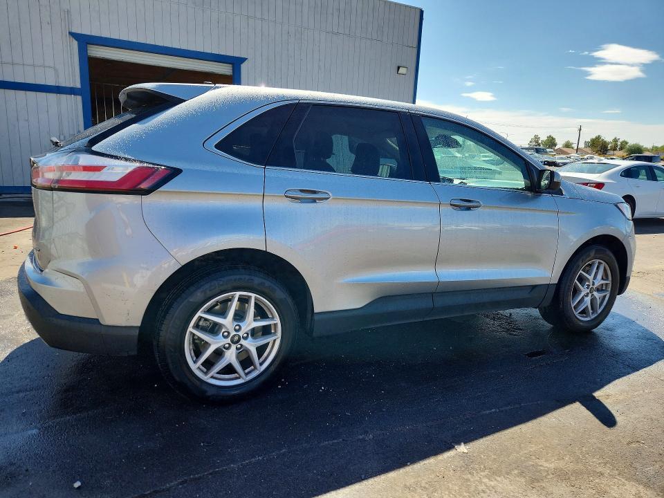 2FMPK4J95PBA30886 2023 FORD EDGE photo no. 3