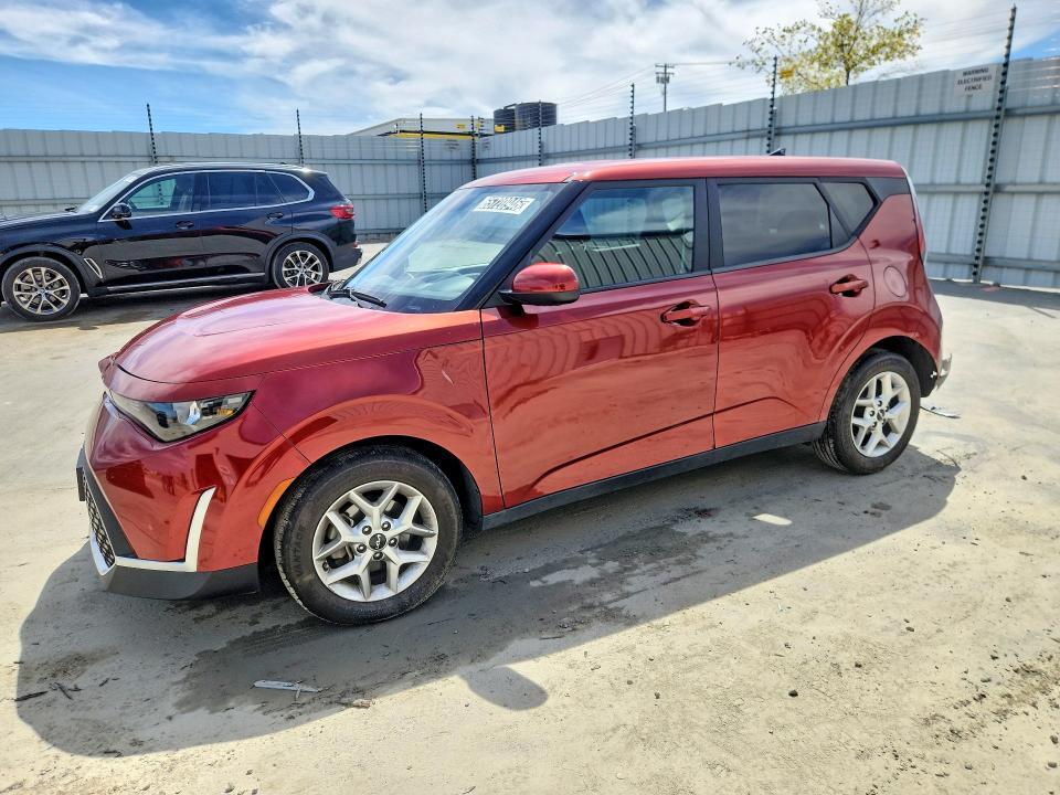 2023 KIA SOUL KNDJ23AU7P7880875