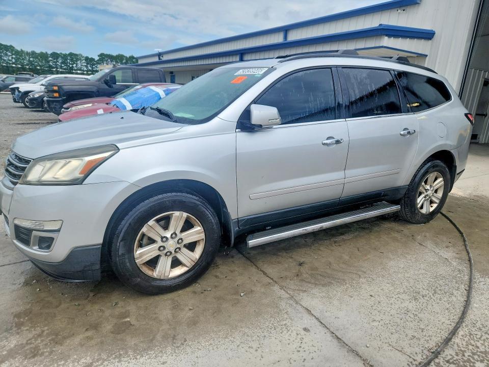2014 CHEVROLET TRAVERSE 1GNKRHKDXEJ354498