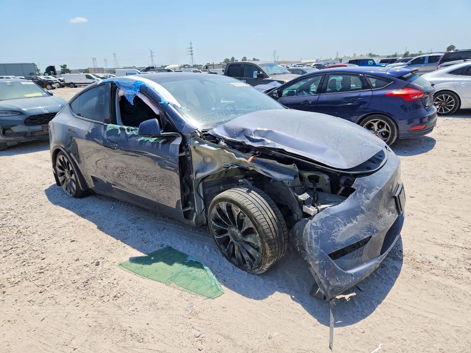 7SAYGDEF7PF874976 2023 TESLA MODEL Y photo no. 4