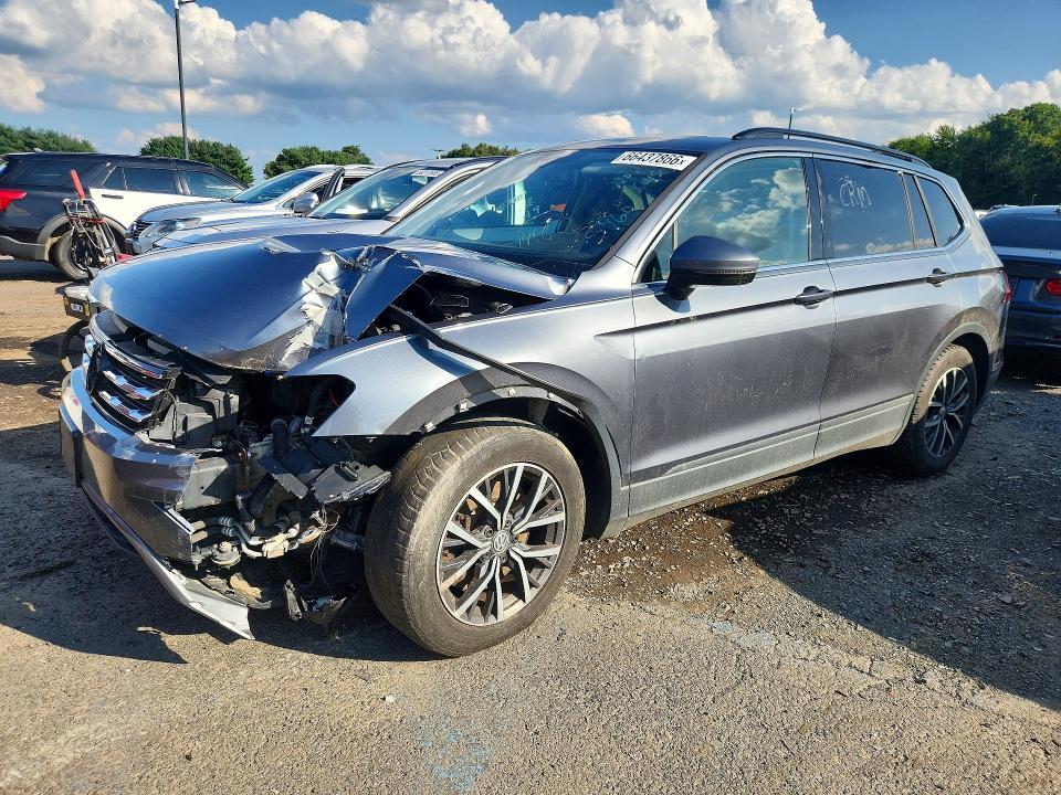 2019 VOLKSWAGEN TIGUAN 3VV2B7AX6KM150641