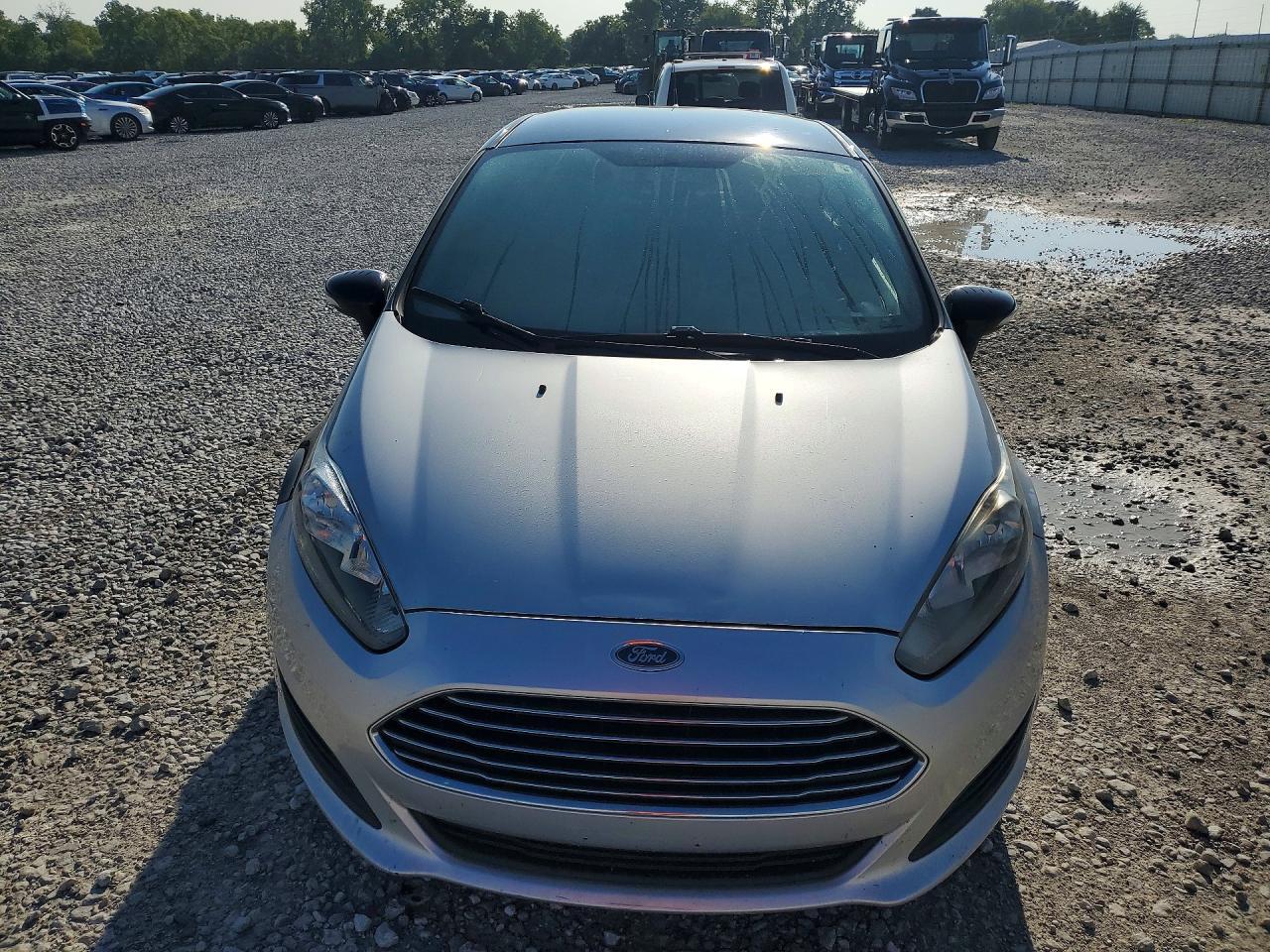 2014 FORD FIESTA SE — Фото 5 из 12