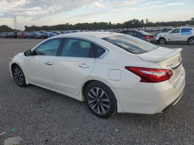 2017 NISSAN ALTIMA 2.5 SL — Фото 2 из 12