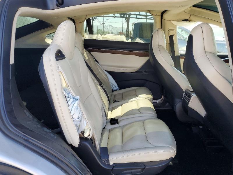 5YJXCAE27HF077113 2017 TESLA MODEL X photo no. 11