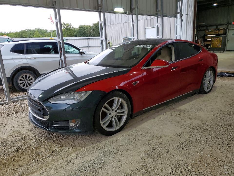 2014 TESLA MODEL S 5YJSA1H23EFP65827