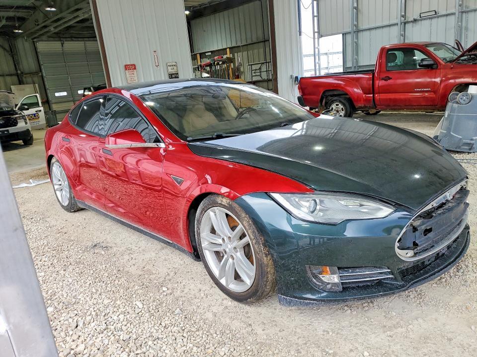 5YJSA1H23EFP65827 2014 TESLA MODEL S photo no. 4