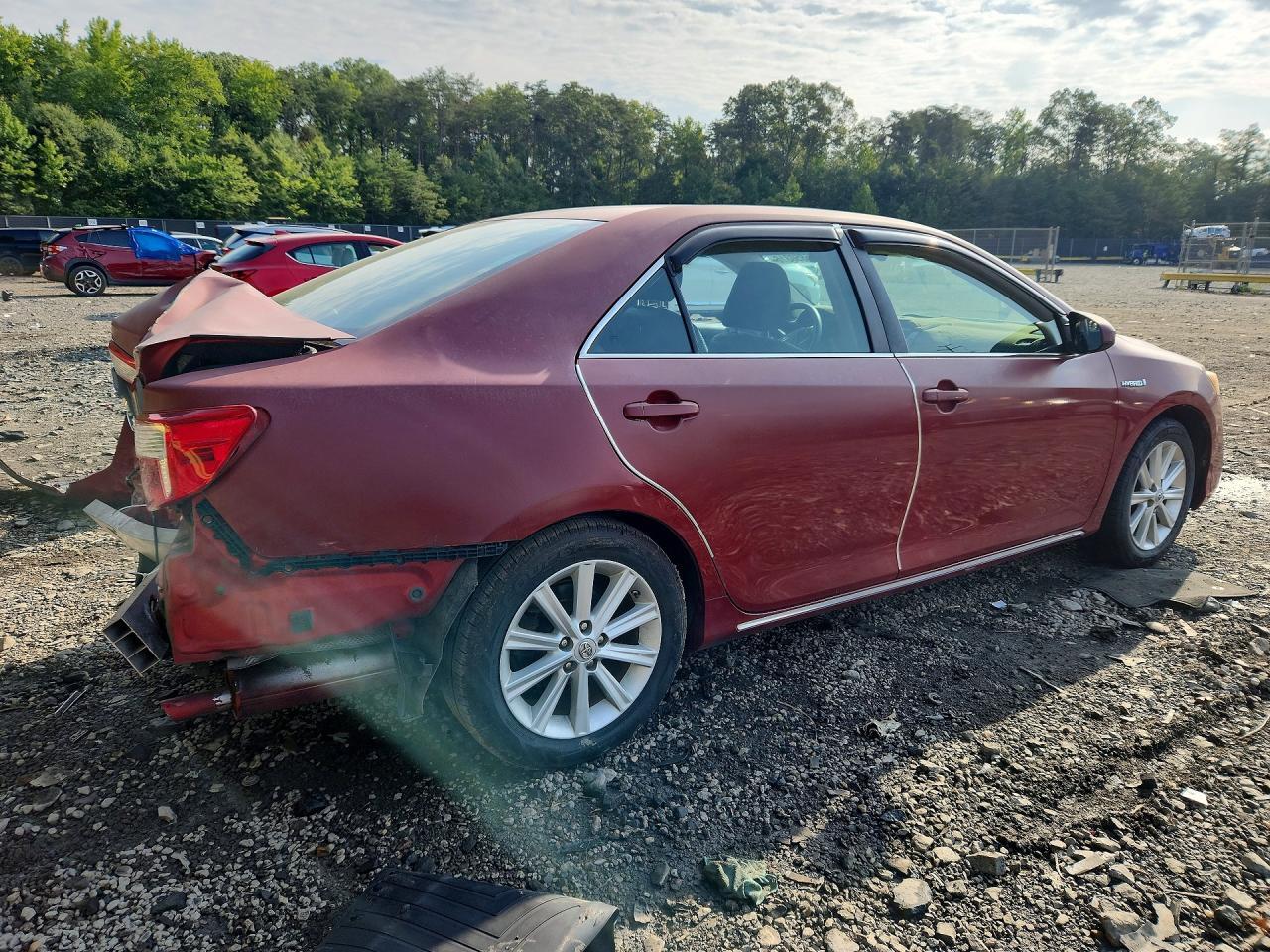 4T1BD1FK3EU098528 2014 TOYOTA CAMRY HYBRID photo no. 3