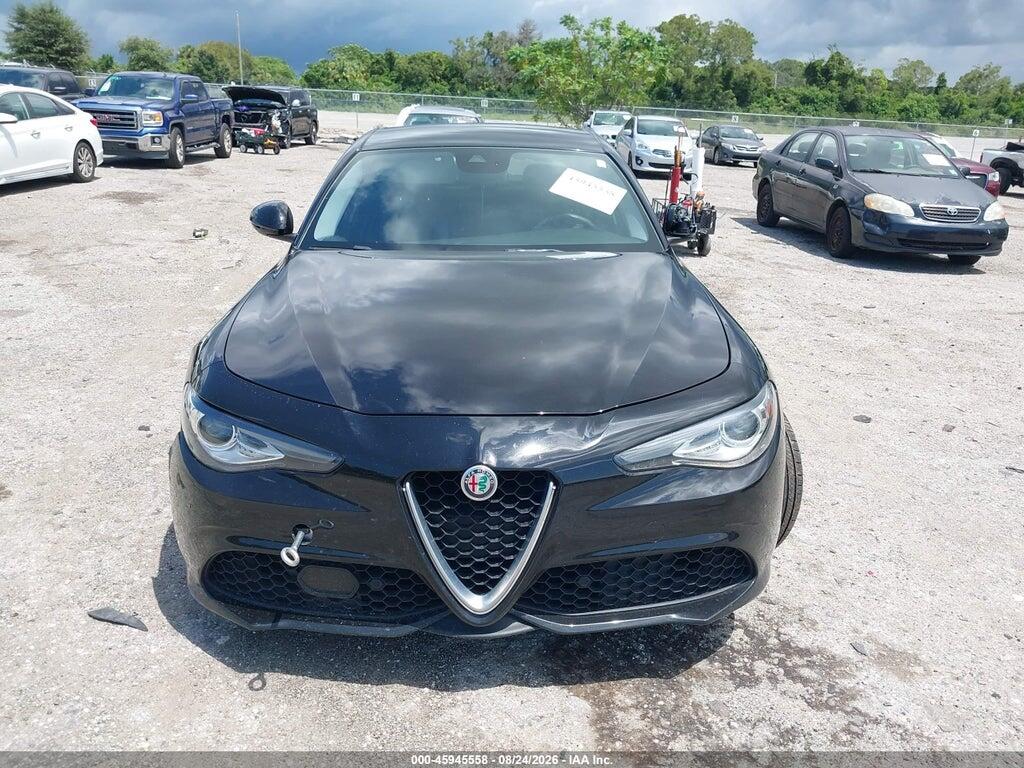 ZARFAECN1H7542731 2017 ALFA ROMEO GIULIA photo no. 12