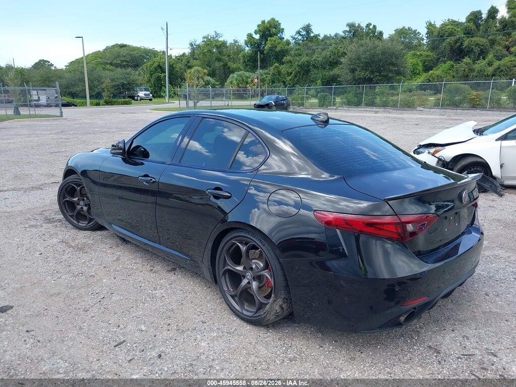 ZARFAECN1H7542731 2017 ALFA ROMEO GIULIA photo no. 3
