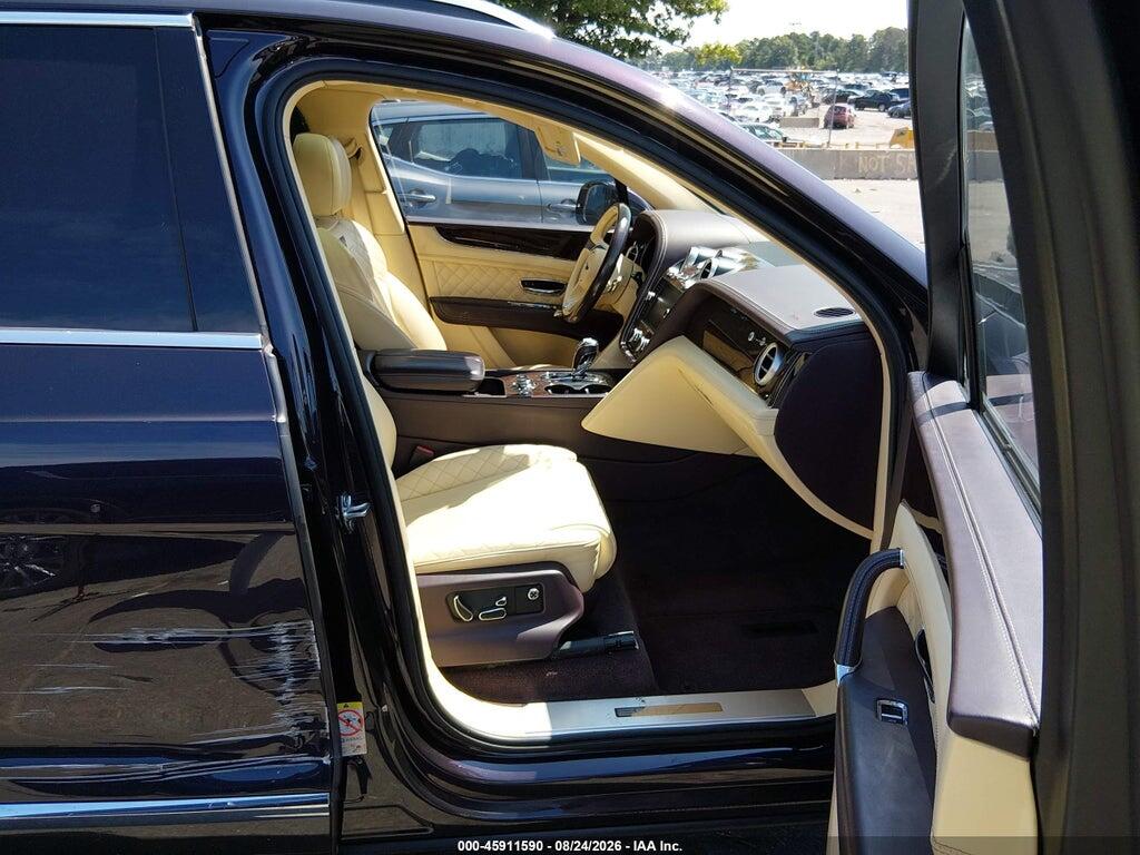 SJAAC2ZV9HC015209 2017 BENTLEY BENTAYGA photo no. 5