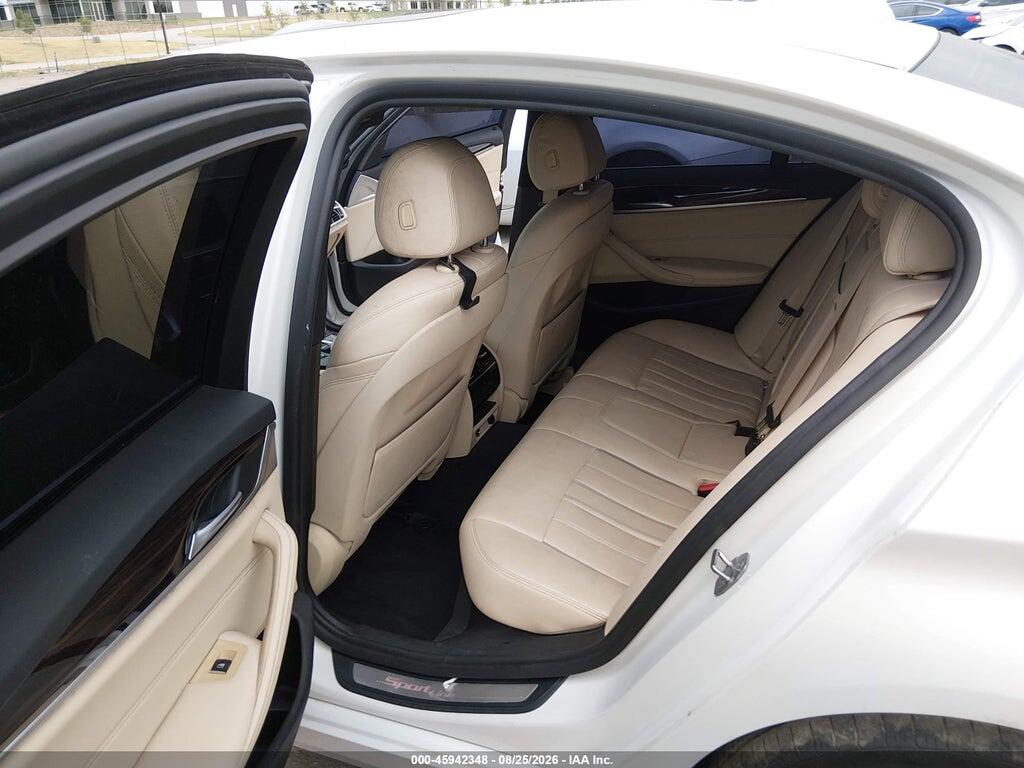 WBAJA5C55KWW18546 2019 BMW 530I photo no. 8