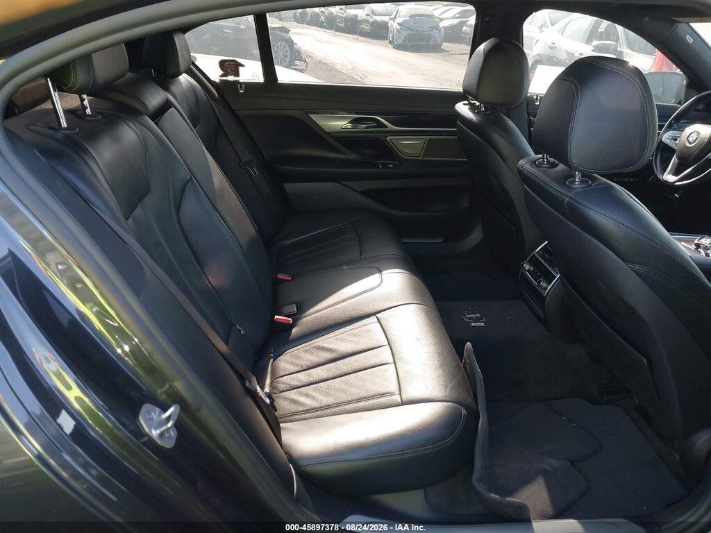 WBA7E2C57JG743196 2018 BMW 740I photo no. 8