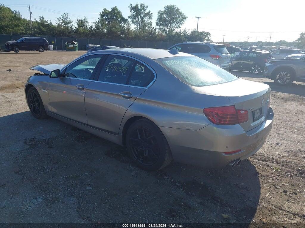 WBAFV3C56FD686483 2015 BMW 535D photo no. 3