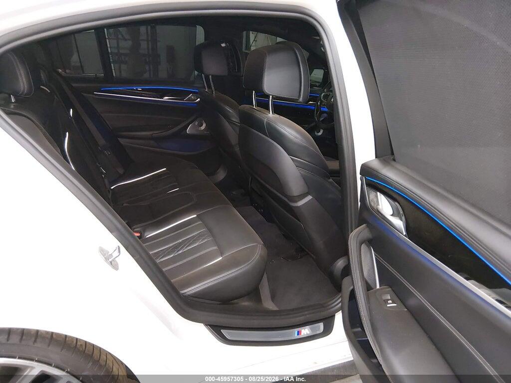 WBAJB9C59JB287366 2018 BMW M550I photo no. 8