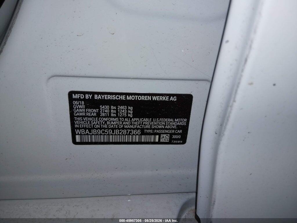 WBAJB9C59JB287366 2018 BMW M550I photo no. 9
