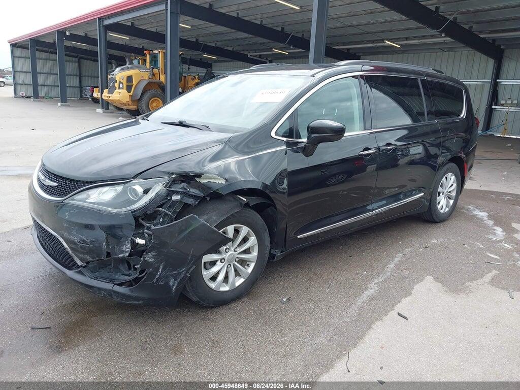 2C4RC1BG4HR705187 2017 CHRYSLER PACIFICA photo no. 2