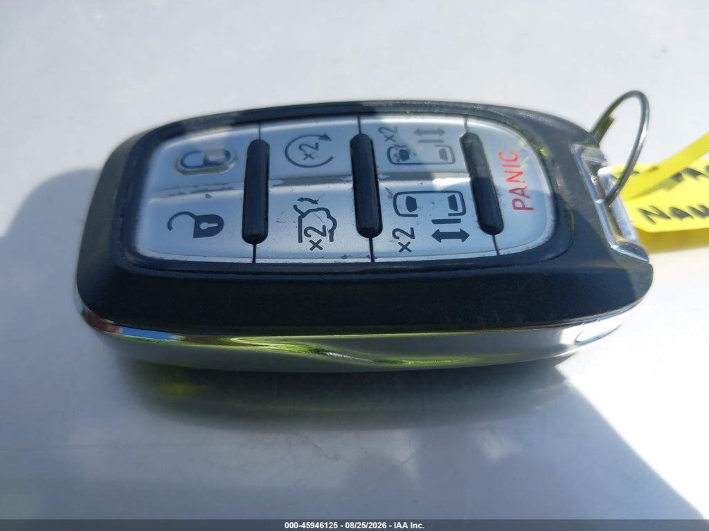 2C4RC1N71HR740054 2017 CHRYSLER PACIFICA HYBRID photo no. 11