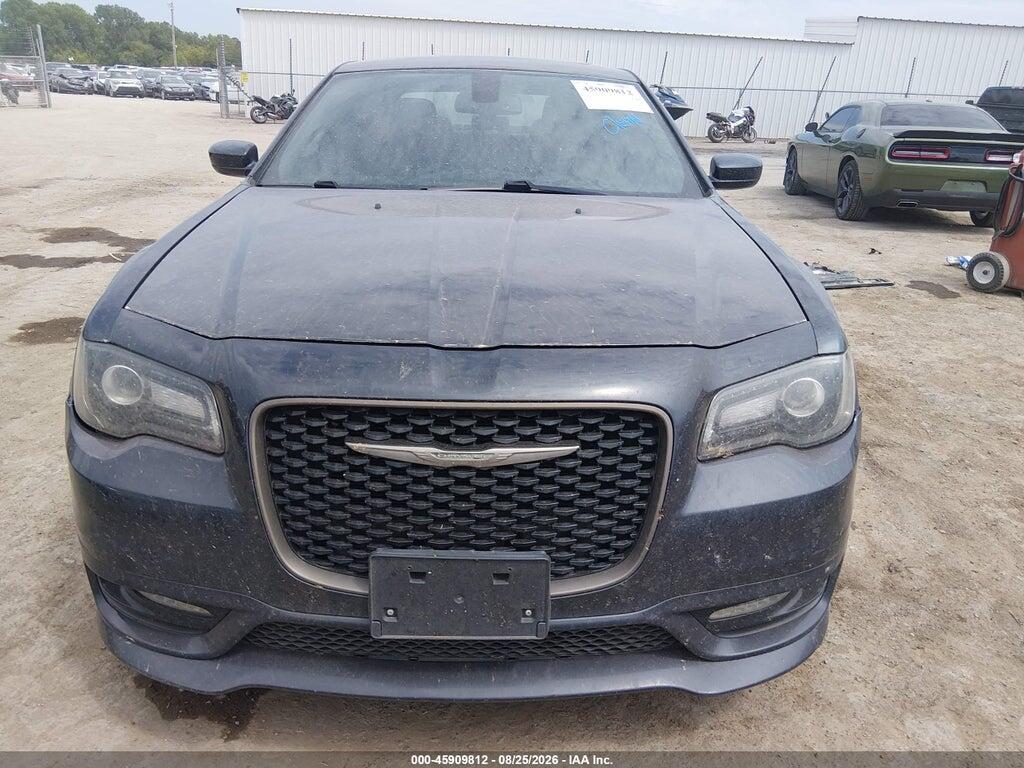 2C3CCABG2HH661674 2017 CHRYSLER 300 photo no. 11