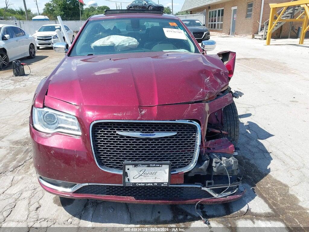 2C3CCAEG8KH585574 2019 CHRYSLER 300 photo no. 11