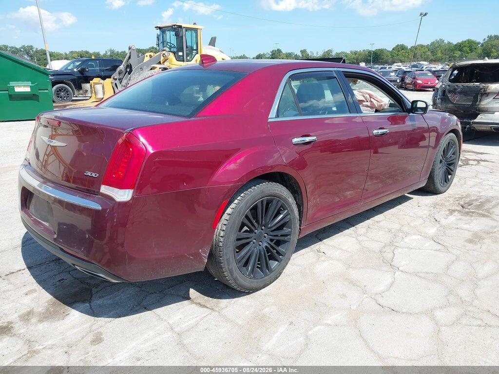 2C3CCAEG8KH585574 2019 CHRYSLER 300 photo no. 4