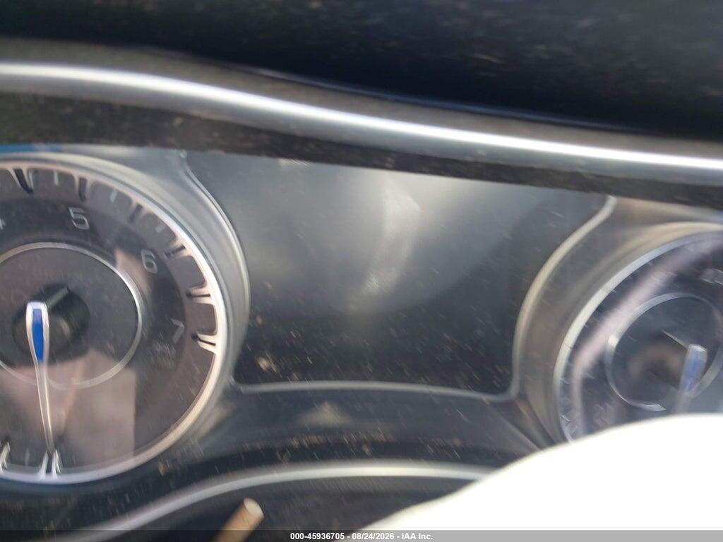 2C3CCAEG8KH585574 2019 CHRYSLER 300 photo no. 7