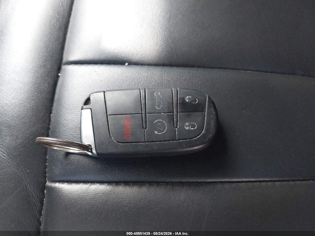 1C3CCCAB3GN179450 2016 CHRYSLER 200 photo no. 11