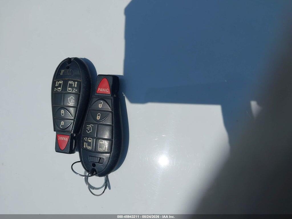 2C4RC1BG0GR294188 2016 CHRYSLER TOWN & COUNTRY photo no. 11