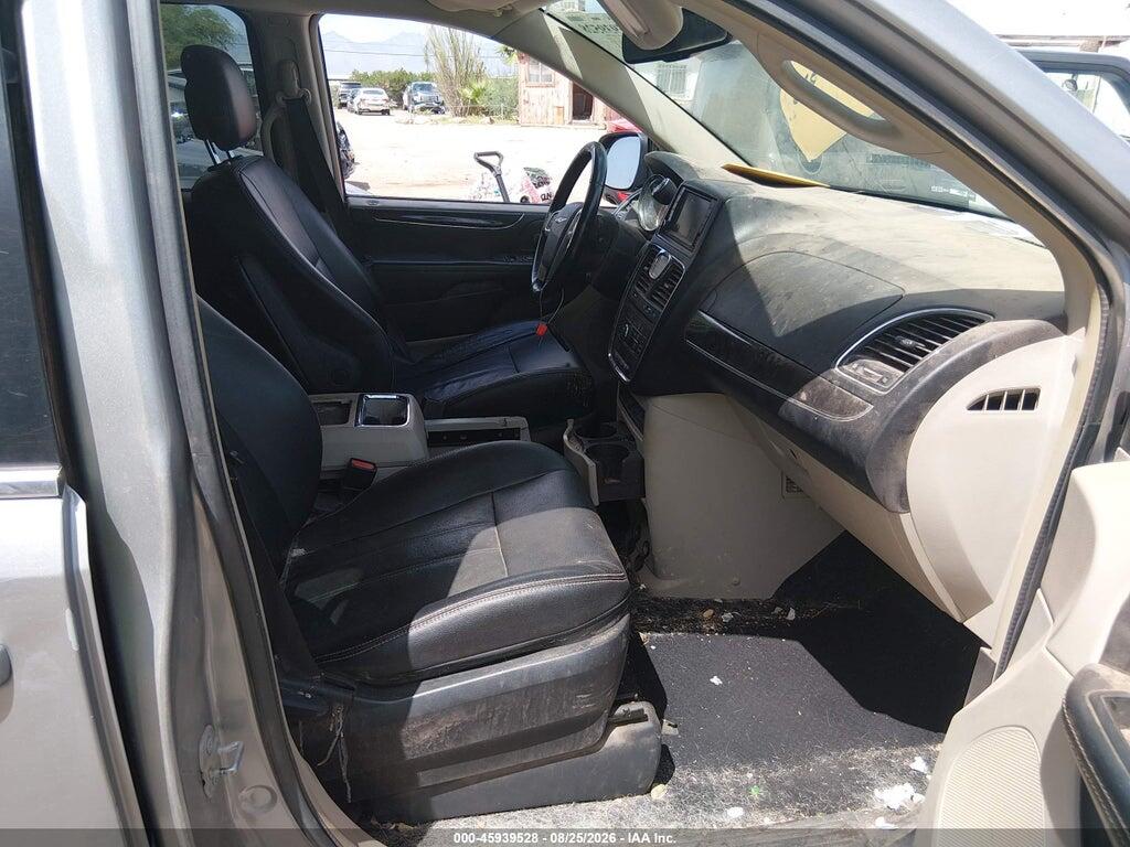 2C4RC1BG0GR157252 2016 CHRYSLER TOWN & COUNTRY photo no. 5