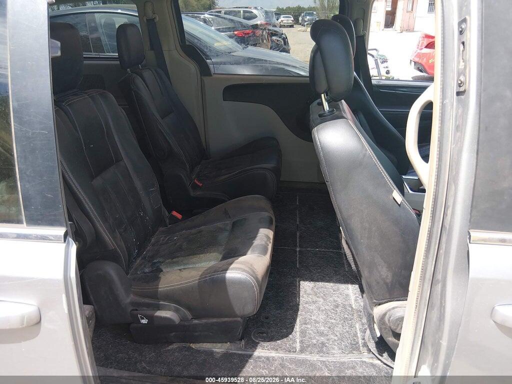 2C4RC1BG0GR157252 2016 CHRYSLER TOWN & COUNTRY photo no. 8