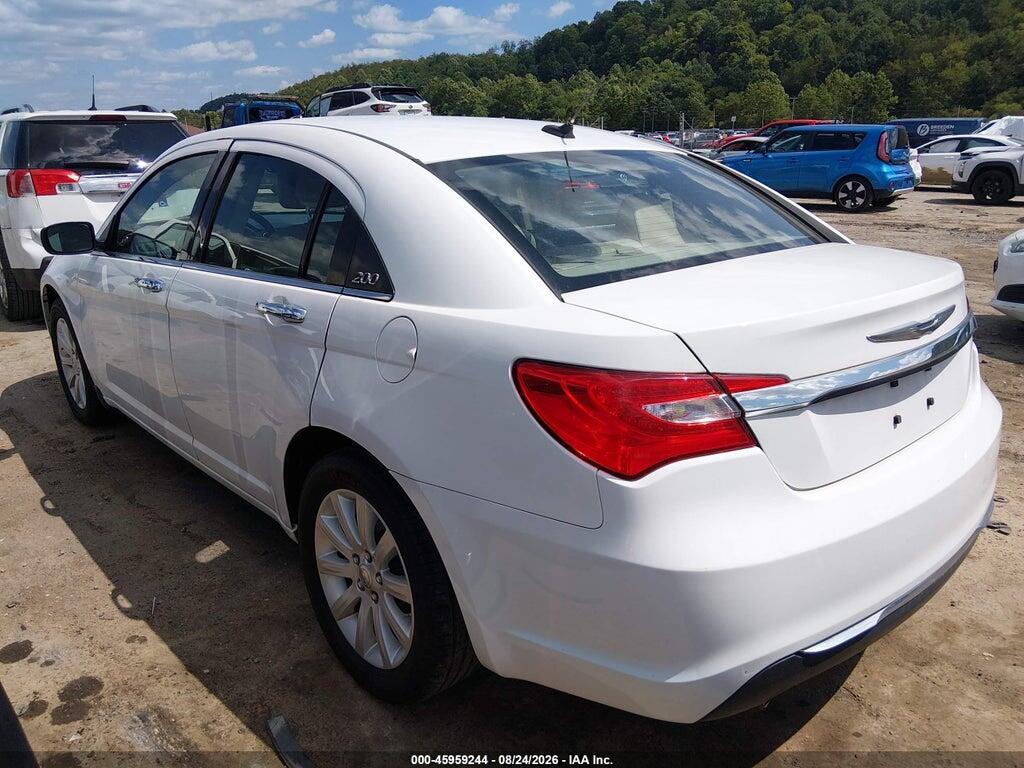 1C3CCBCG5EN185802 2014 CHRYSLER 200 photo no. 3