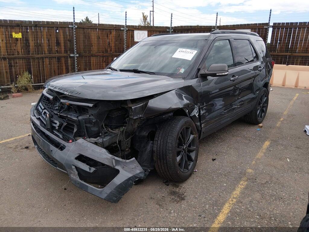 1FM5K8D83HGD89939 2017 FORD EXPLORER photo no. 2