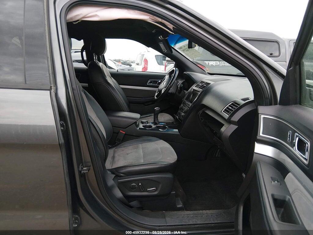 1FM5K8D83HGD89939 2017 FORD EXPLORER photo no. 5